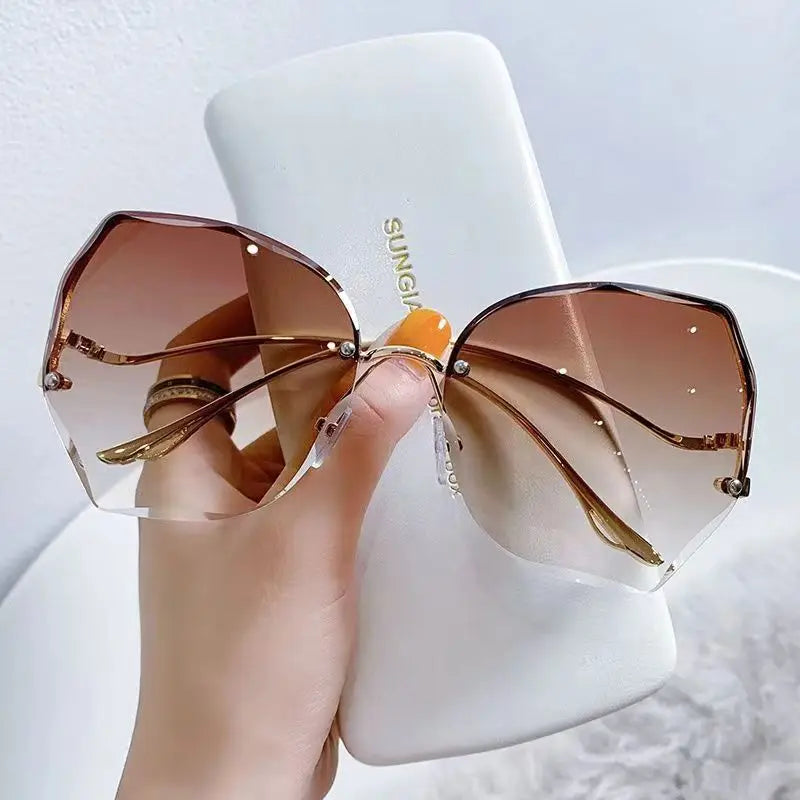 9901 Designer Women'S Fashion Luxury Multi-Deformed Metal Legs Rimless Sunglasses New Sunglasses